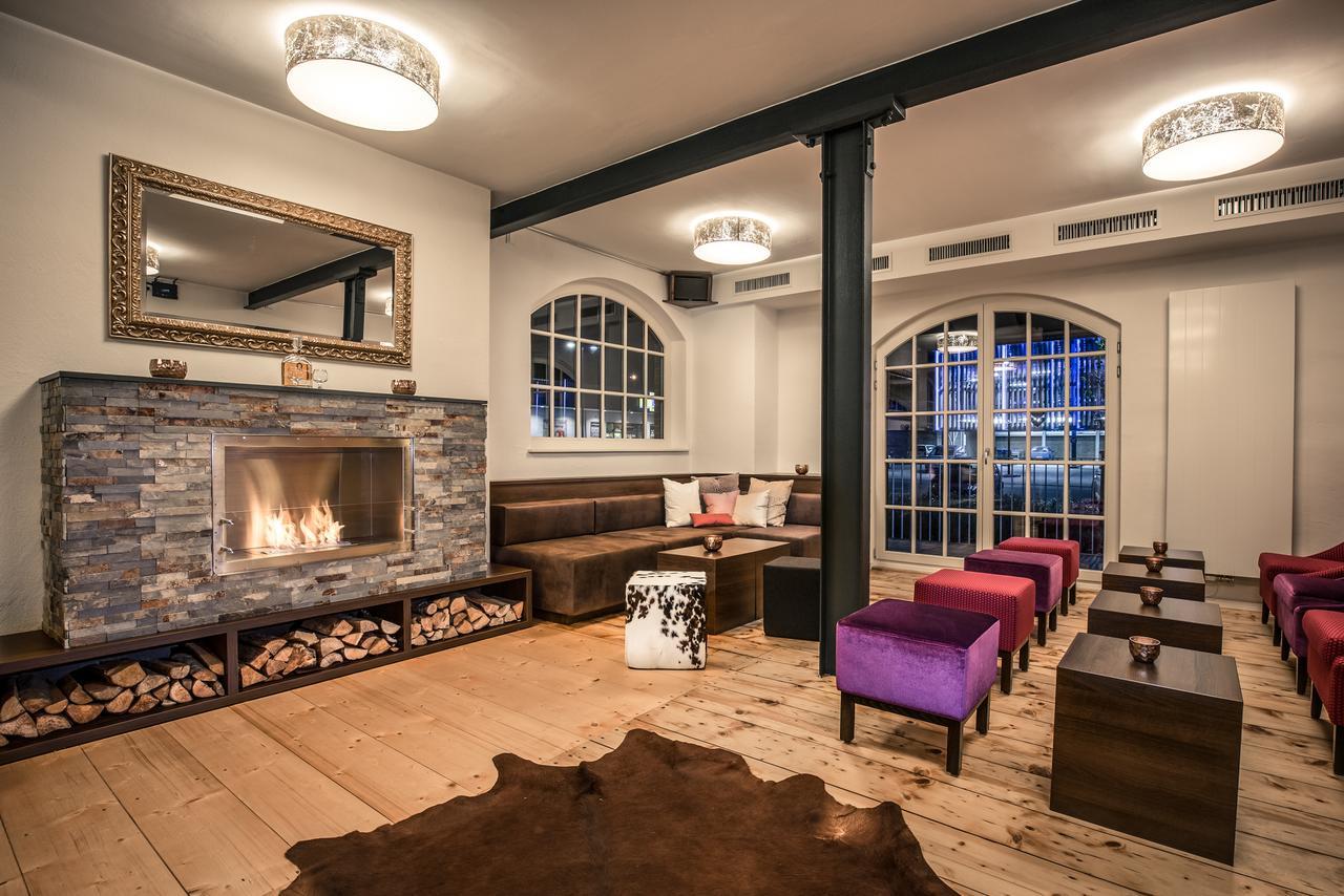 Bed and Breakfast Bahnlounge 1907 Neuenstadt am Kocher Esterno foto